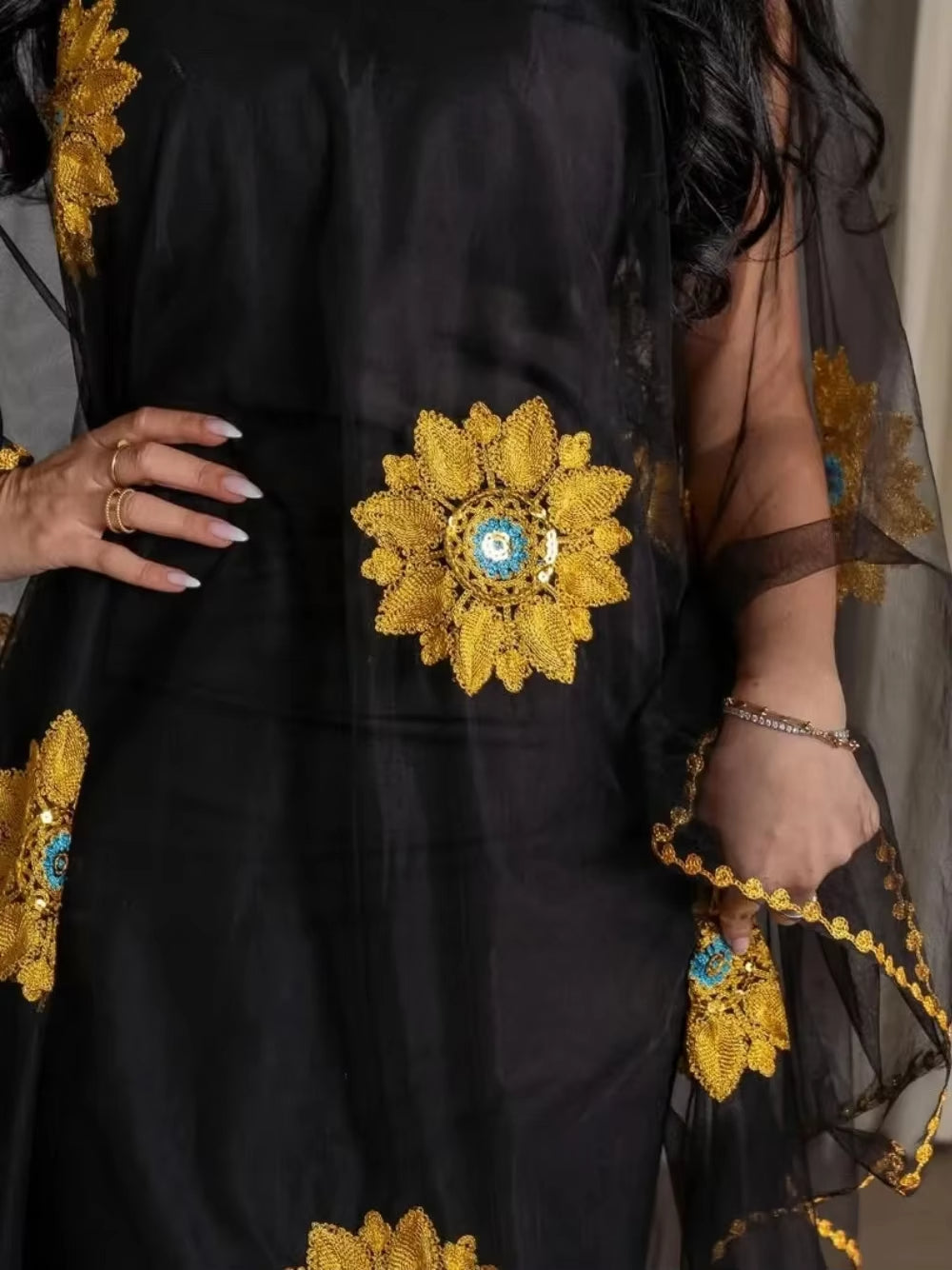 Elegant Black Kaftan Abaya Dress – Floral Embroidery Evening Gown for Women, Modest Maxi Prom Dress Plus