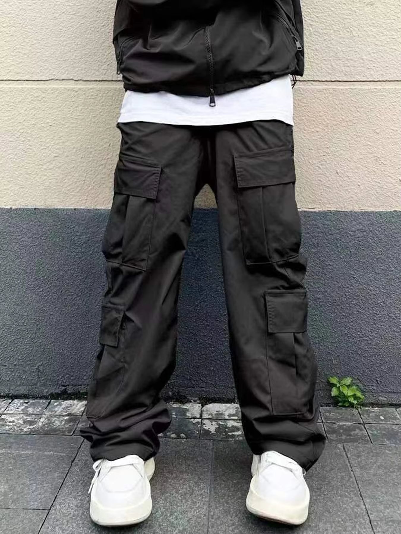 Men's Spring and Autumn Multi-Pocket Cargo Pants with Elastic Waistband and Drawstring Adjustment, Solid Color Multi-Pocket Long Pants Suitable for Outdoor Sports and Leisure
