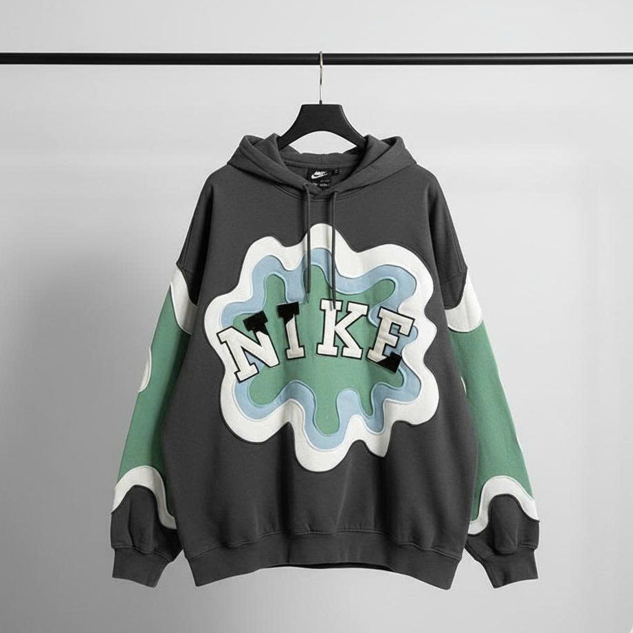 Upcycled Patchwork Hoodie – Handmade Streetwear Sweatshirt